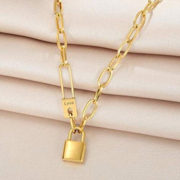 18K Gold Filled Paperclip Chain Lock Pendant Necklace - Picture 3 of 4